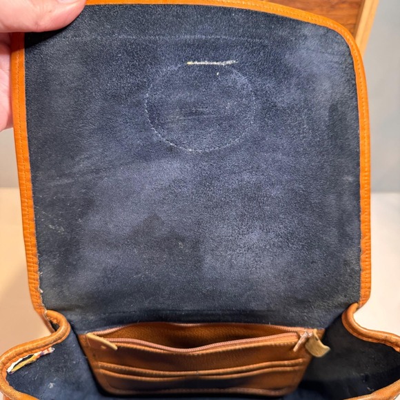 VTG Dooney & Bourke All-Weather Leather Square Surrey Crossbody Navy Brown Bag - Picture 16 of 16